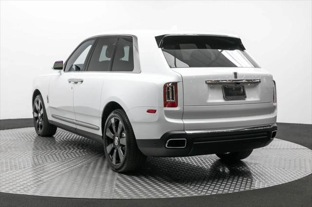 used 2022 Rolls-Royce Cullinan car, priced at $309,888