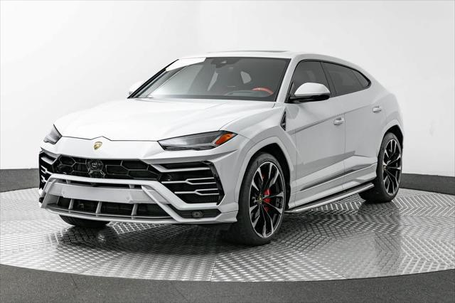 used 2021 Lamborghini Urus car, priced at $233,588