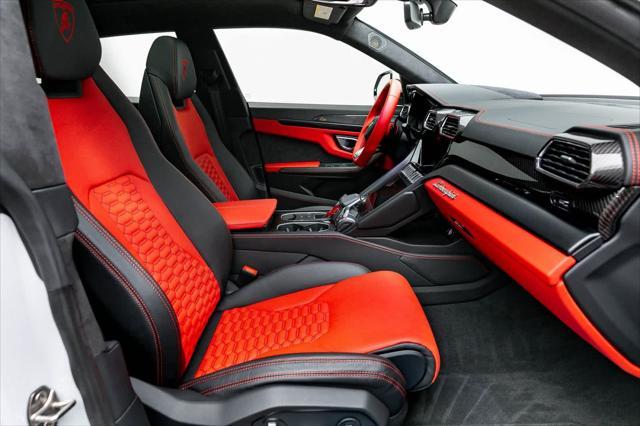 used 2021 Lamborghini Urus car, priced at $233,588