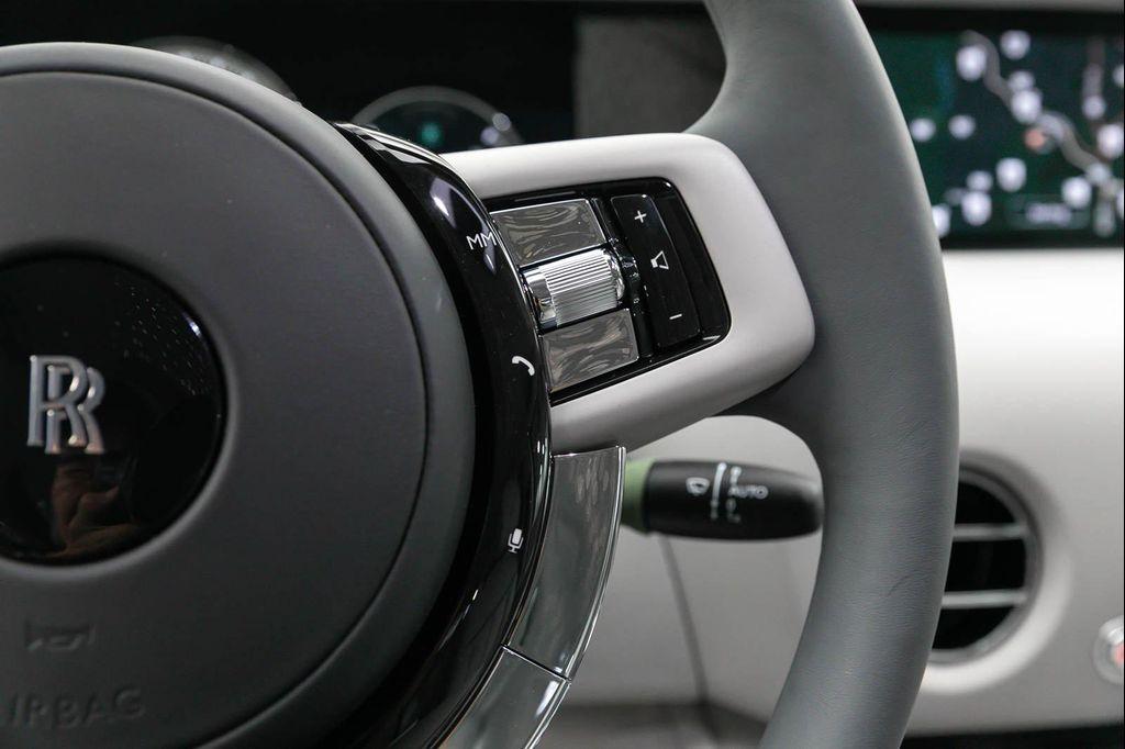 used 2024 Rolls-Royce Phantom car, priced at $999,999