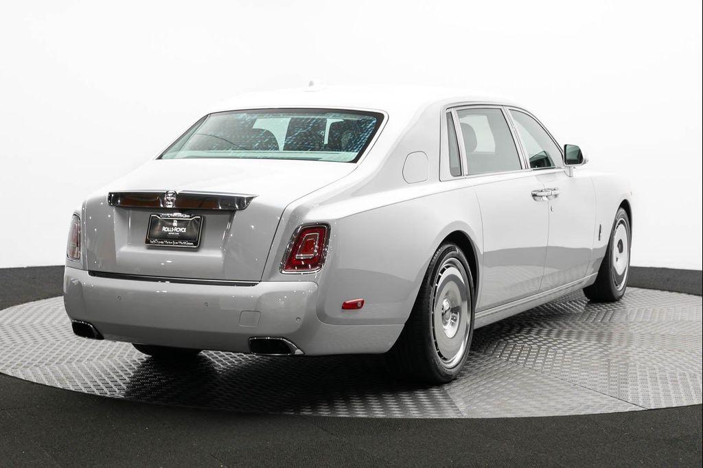 used 2024 Rolls-Royce Phantom car, priced at $999,999