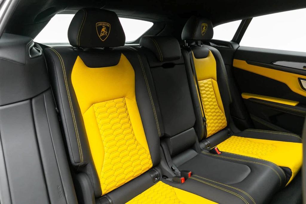 used 2022 Lamborghini Urus car, priced at $241,988