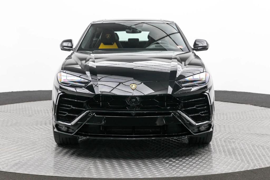 used 2022 Lamborghini Urus car, priced at $241,988