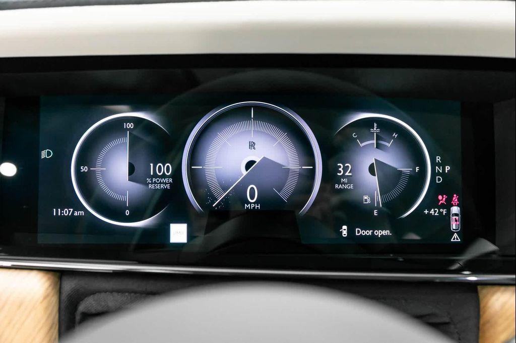 new 2025 Rolls-Royce Cullinan car, priced at $454,150