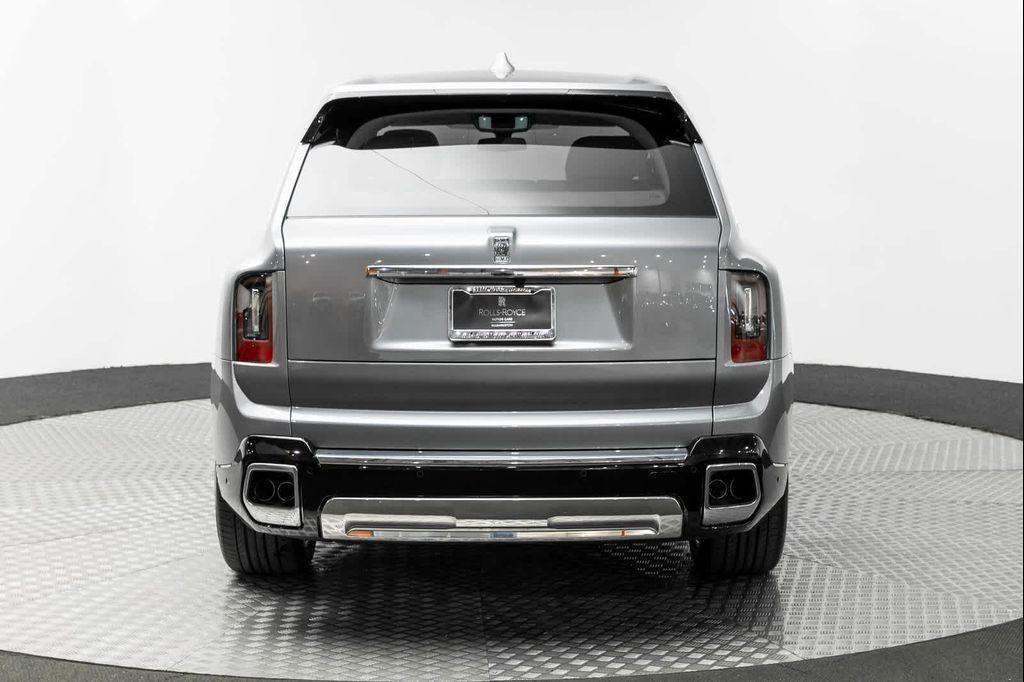 new 2025 Rolls-Royce Cullinan car, priced at $454,150