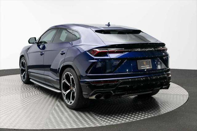 used 2021 Lamborghini Urus car, priced at $195,888