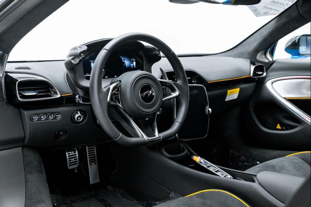 new 2025 McLaren Artura car, priced at $301,158