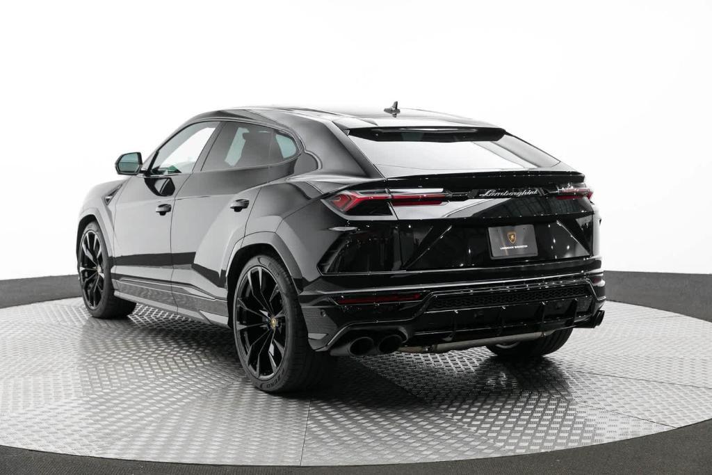 used 2022 Lamborghini Urus car, priced at $259,888