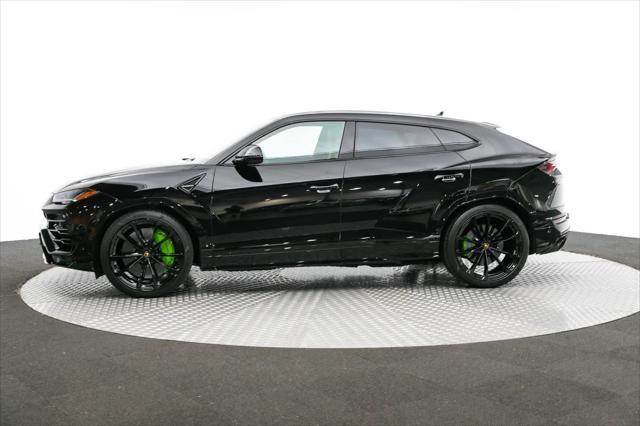 used 2022 Lamborghini Urus car, priced at $246,888