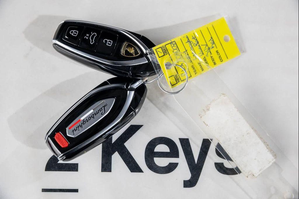 used 2024 Lamborghini Urus car, priced at $307,969