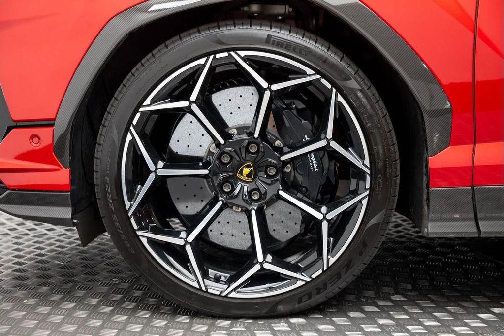 used 2024 Lamborghini Urus car, priced at $307,969
