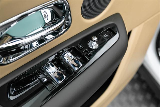 used 2021 Rolls-Royce Cullinan car, priced at $255,591