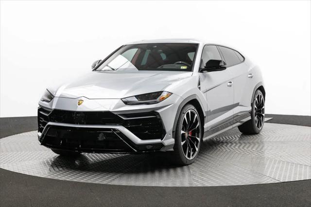 used 2022 Lamborghini Urus car, priced at $259,888