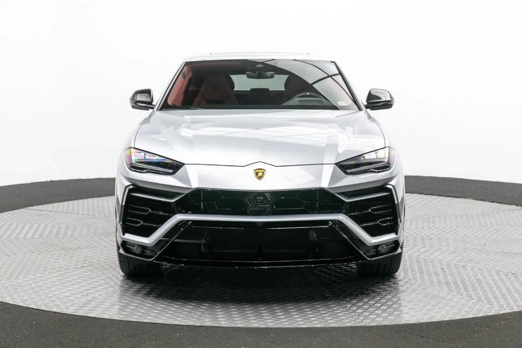 used 2022 Lamborghini Urus car, priced at $261,888