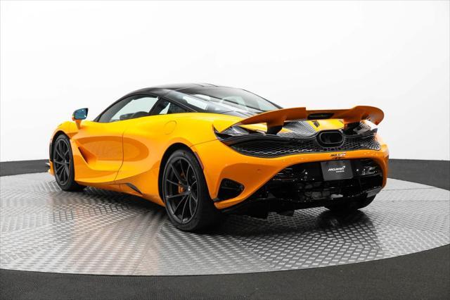 new 2024 McLaren 750S car, priced at $371,330