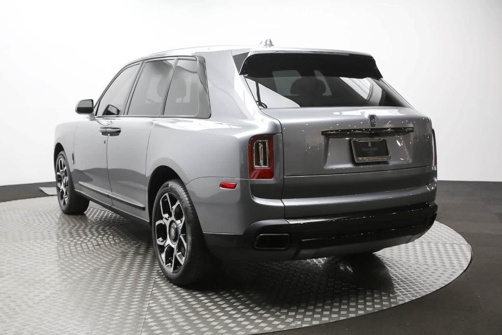 used 2022 Rolls-Royce Cullinan car, priced at $335,888