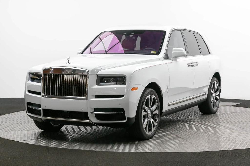 new 2024 Rolls-Royce Cullinan car, priced at $448,775