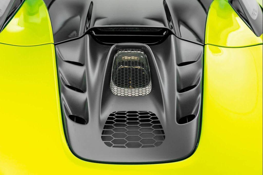 used 2025 McLaren Artura car, priced at $299,999