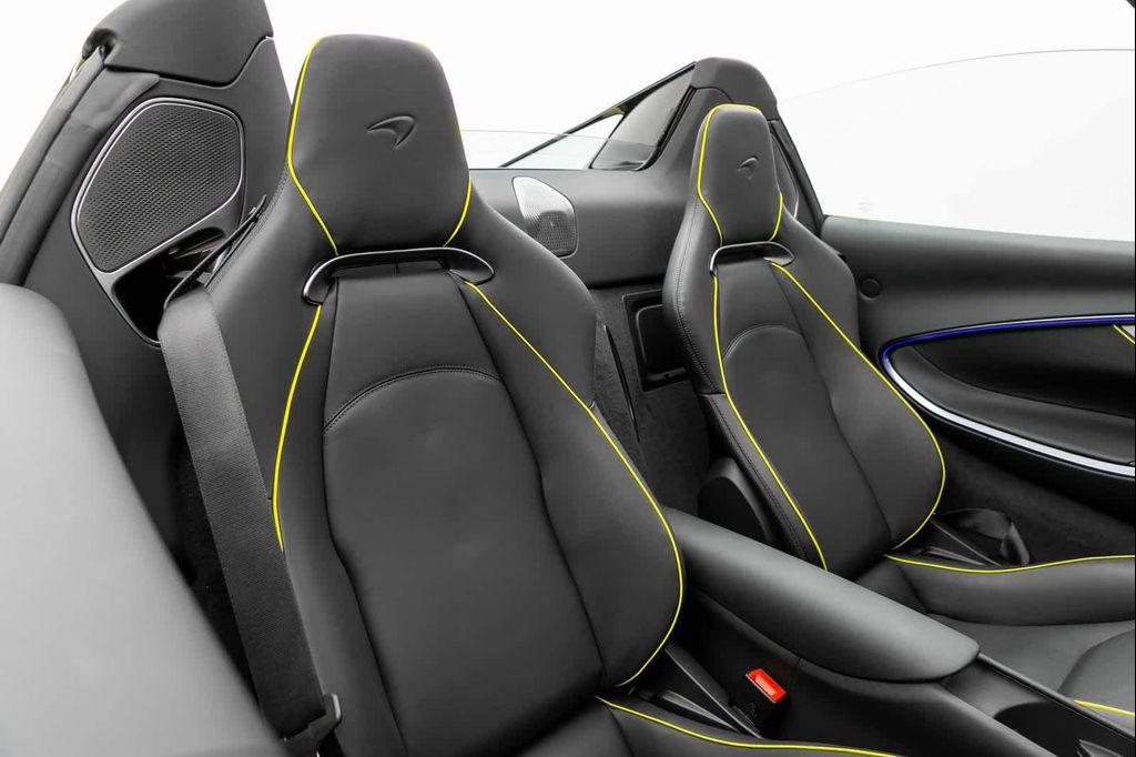 used 2025 McLaren Artura car, priced at $299,999