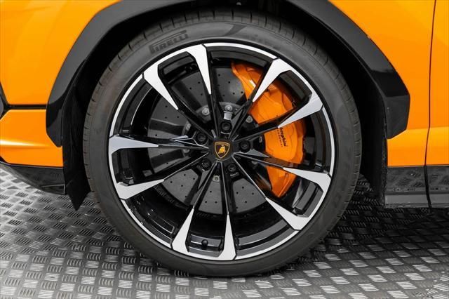 used 2024 Lamborghini Urus car, priced at $285,000