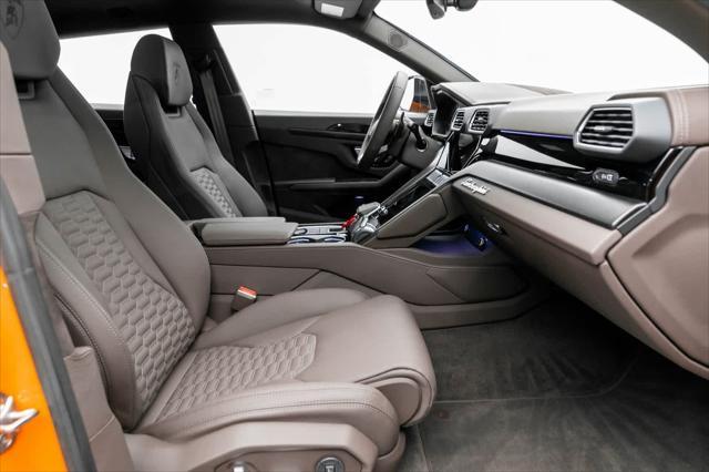 used 2024 Lamborghini Urus car, priced at $285,000