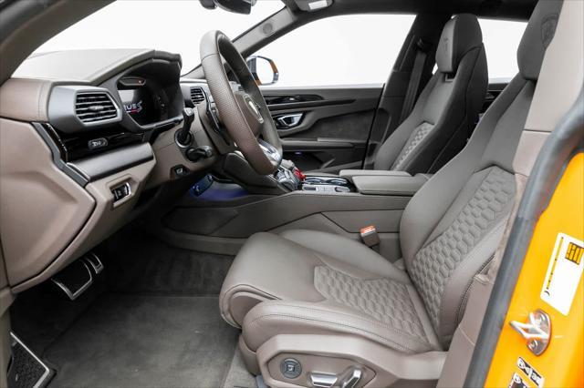 used 2024 Lamborghini Urus car, priced at $285,000