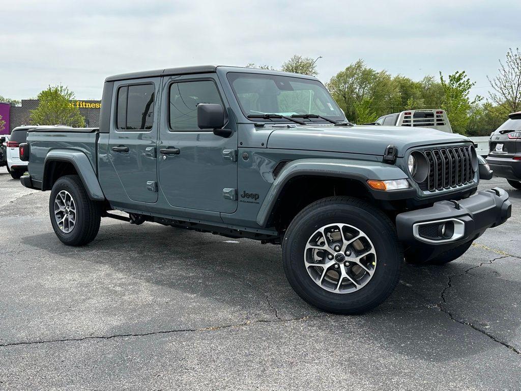 new 2024 Jeep Gladiator car, priced at $51,456