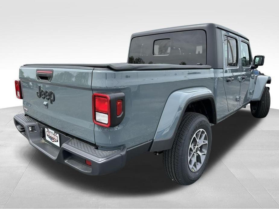 new 2024 Jeep Gladiator car, priced at $48,400