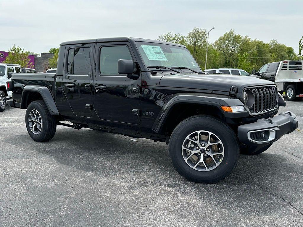 new 2024 Jeep Gladiator car, priced at $47,672