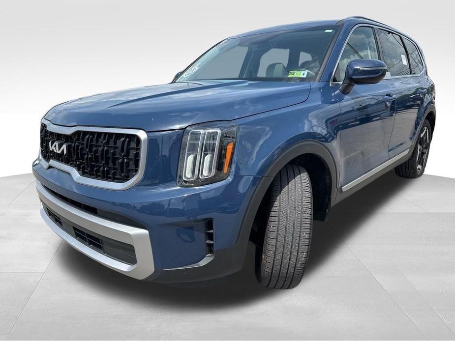 used 2023 Kia Telluride car, priced at $37,250