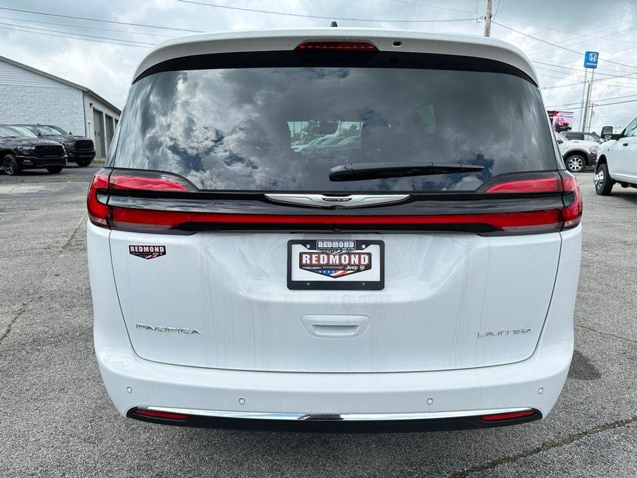 new 2024 Chrysler Pacifica car, priced at $44,000