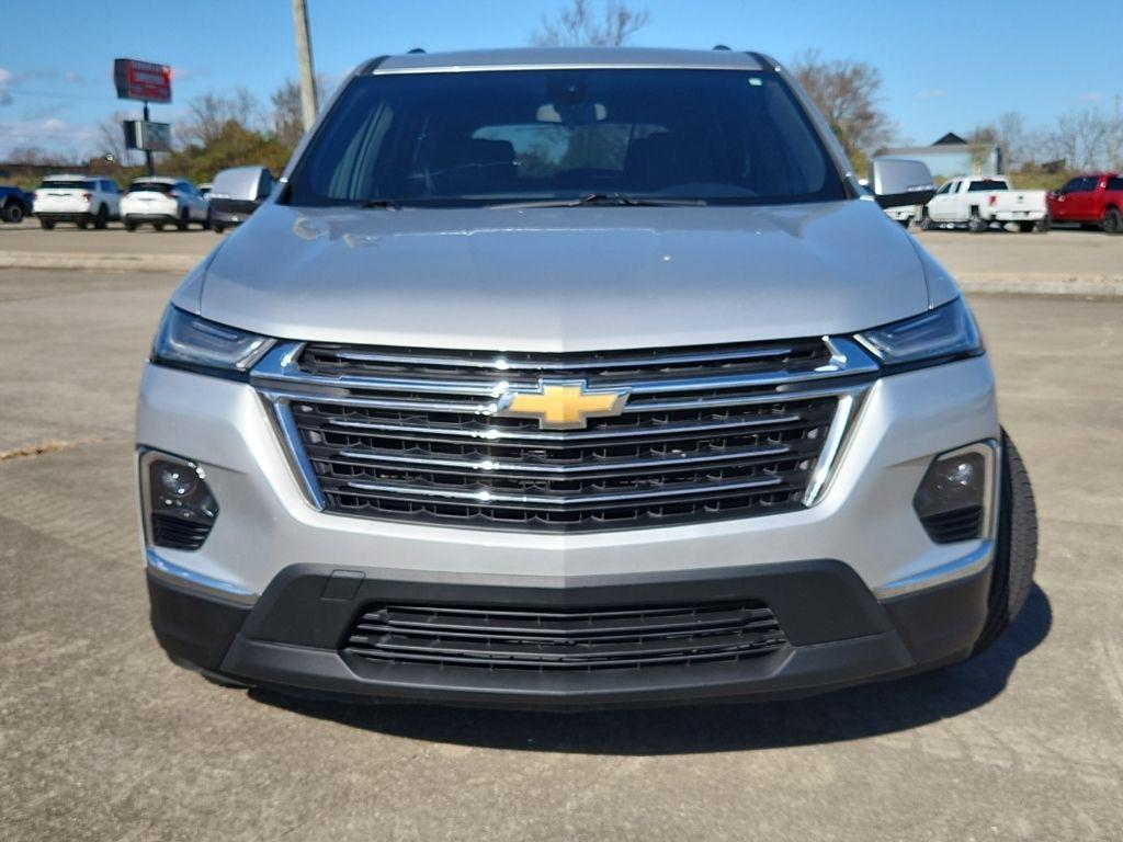 used 2022 Chevrolet Traverse car, priced at $22,900