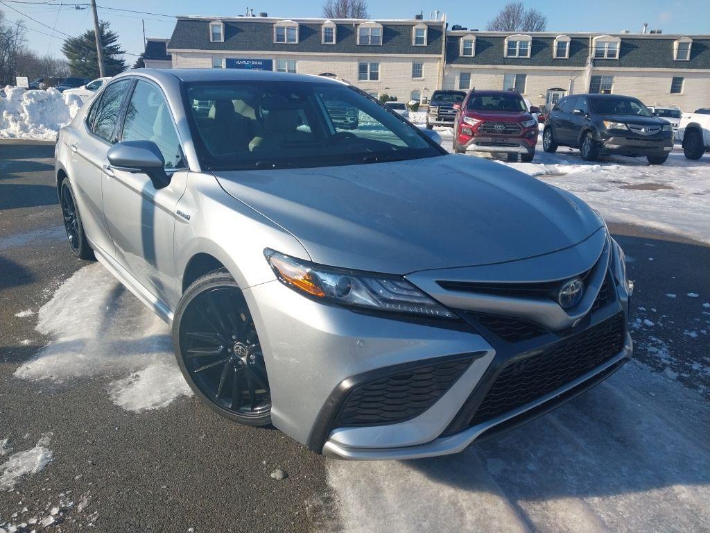 used 2021 Toyota Camry Hybrid car, priced at $26,600