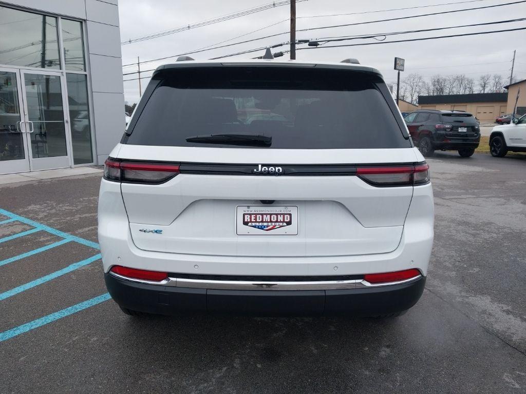 new 2023 Jeep Grand Cherokee 4xe car, priced at $46,000