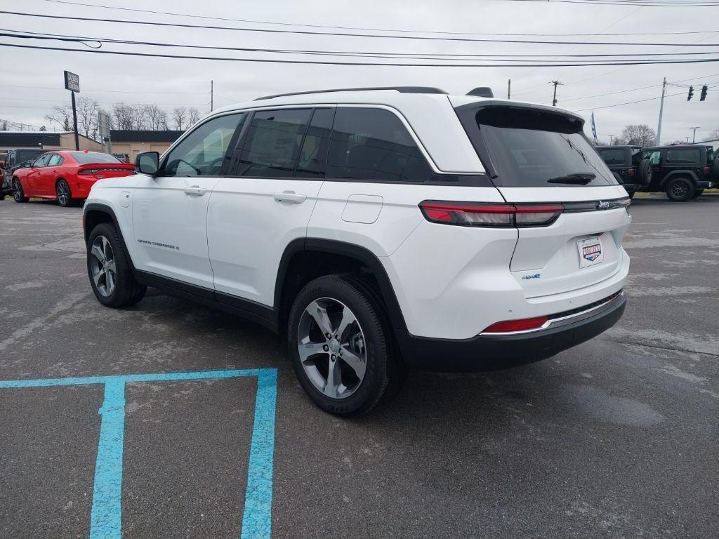 new 2023 Jeep Grand Cherokee 4xe car, priced at $46,000