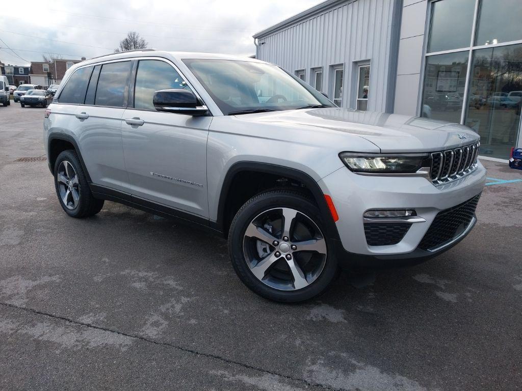 new 2023 Jeep Grand Cherokee 4xe car, priced at $46,000