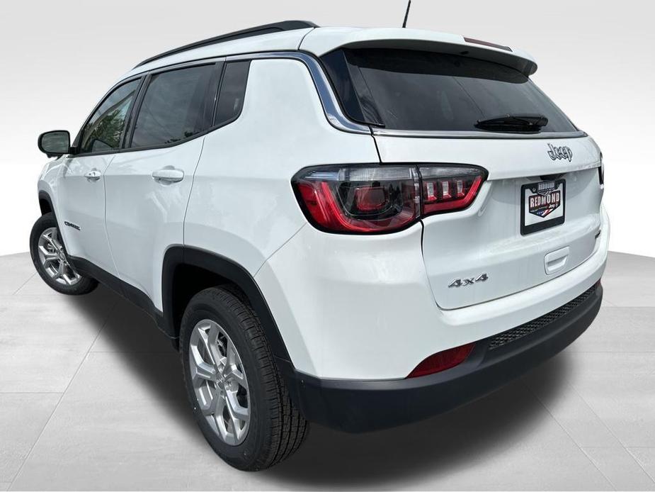 new 2024 Jeep Compass car, priced at $27,500