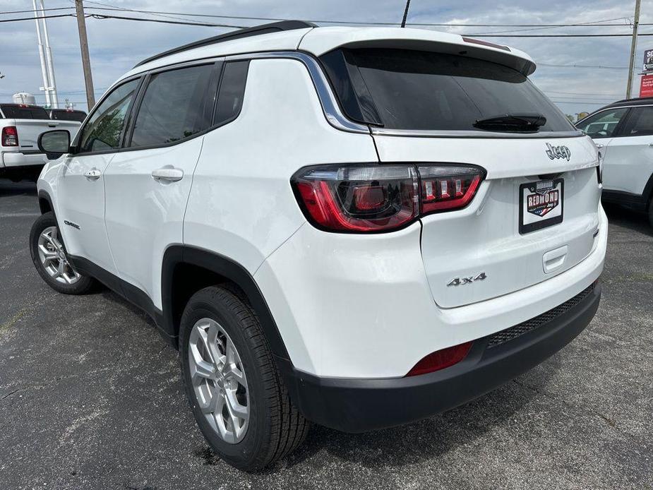 new 2024 Jeep Compass car, priced at $24,900