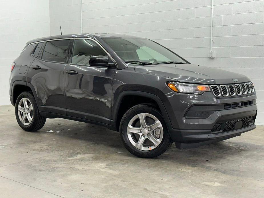 new 2024 Jeep Compass car, priced at $26,500