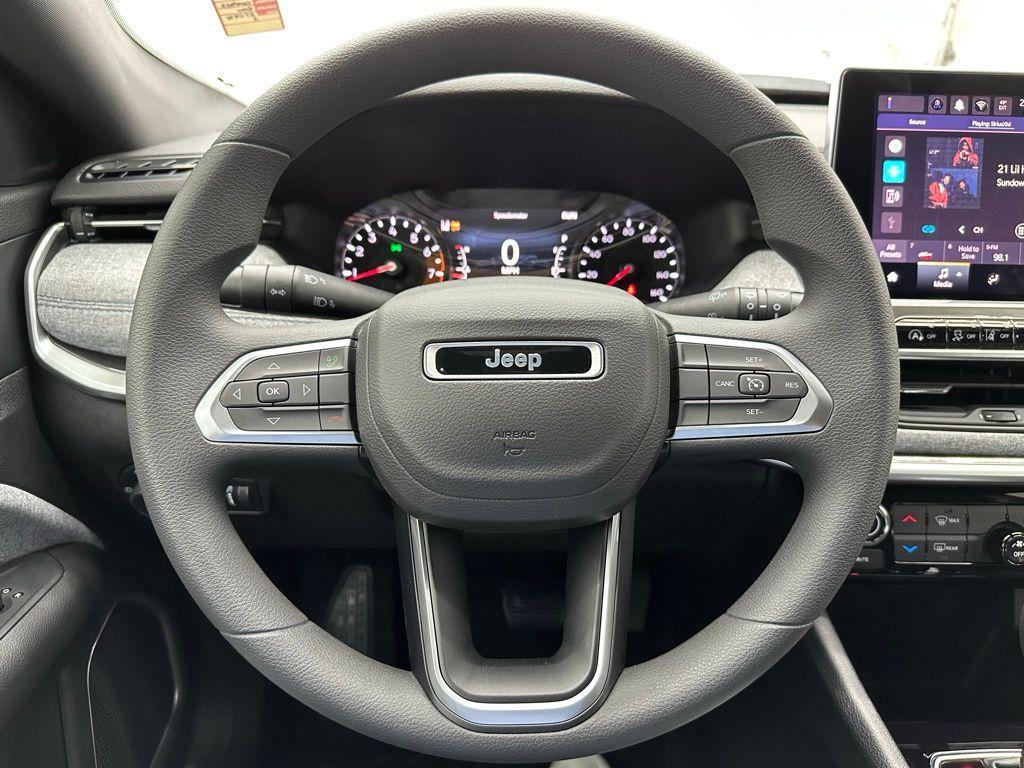 new 2024 Jeep Compass car, priced at $26,500