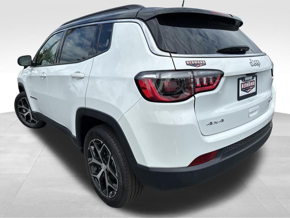 new 2024 Jeep Compass car, priced at $31,000