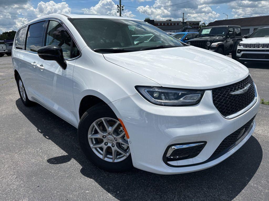 new 2024 Chrysler Pacifica car, priced at $39,000