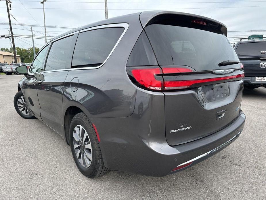 used 2022 Chrysler Pacifica Hybrid car, priced at $18,900