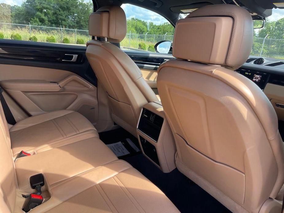 used 2019 Porsche Cayenne car, priced at $33,500