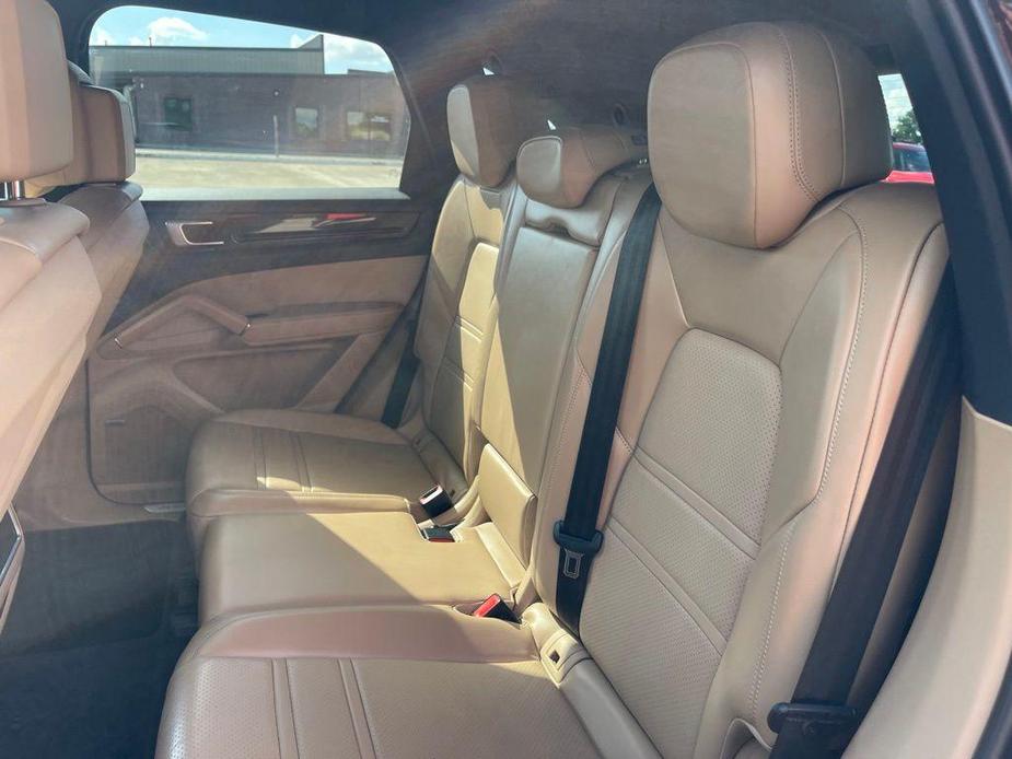 used 2019 Porsche Cayenne car, priced at $33,500