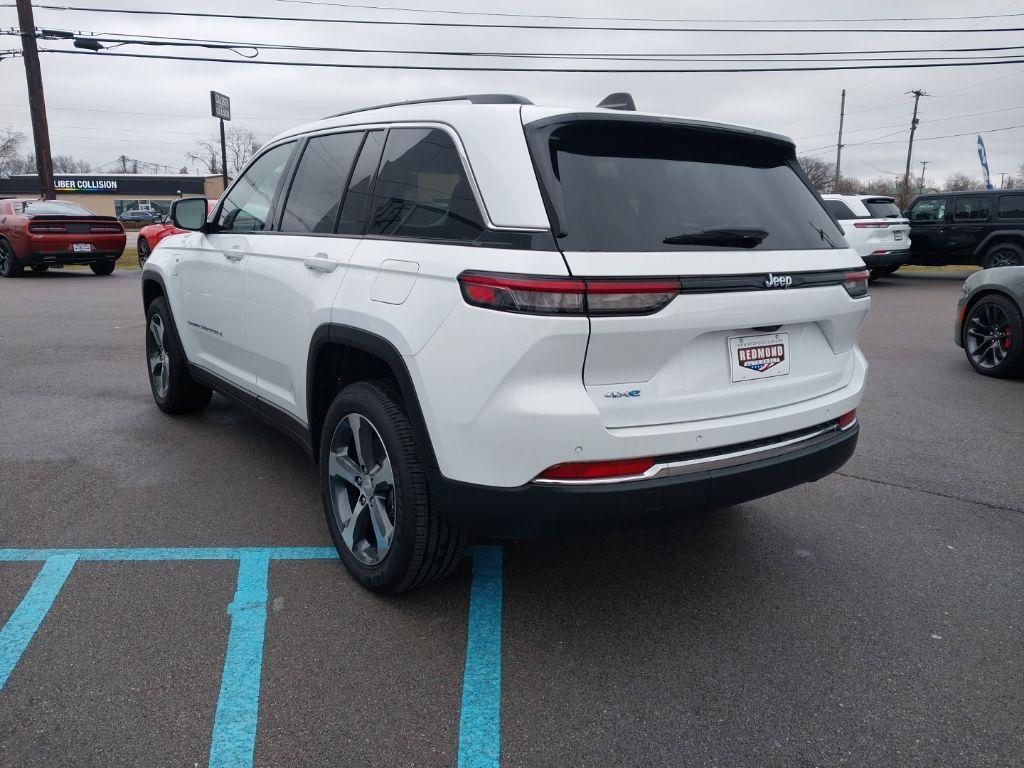 new 2023 Jeep Grand Cherokee 4xe car, priced at $46,000