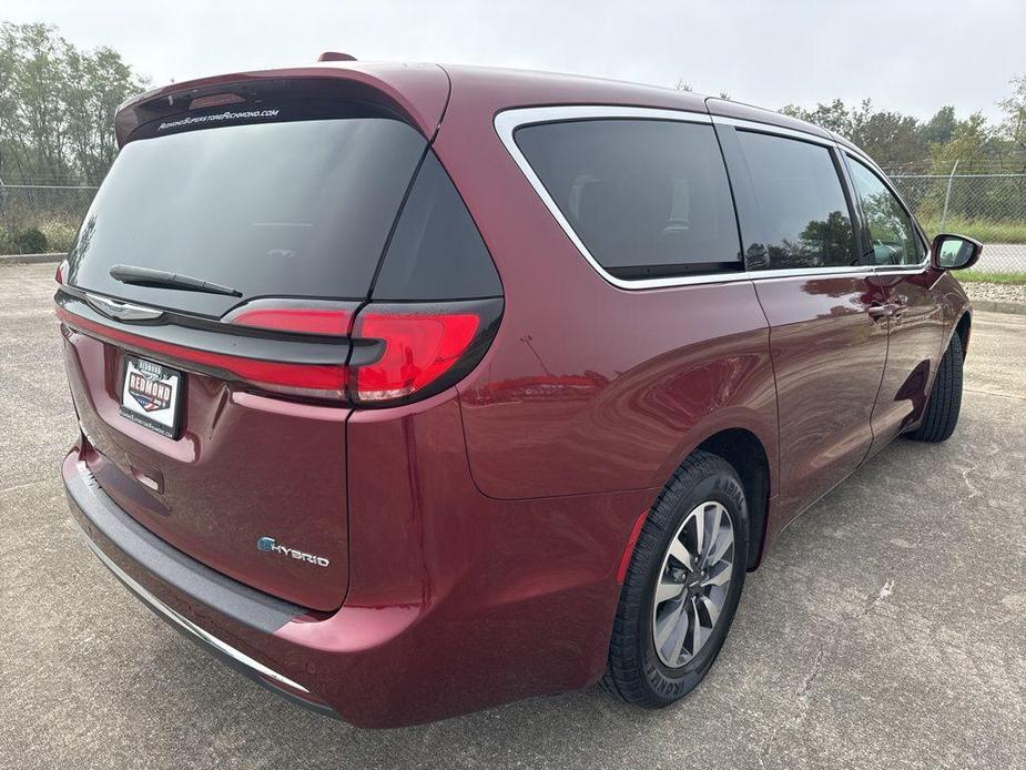 used 2022 Chrysler Pacifica Hybrid car, priced at $22,300