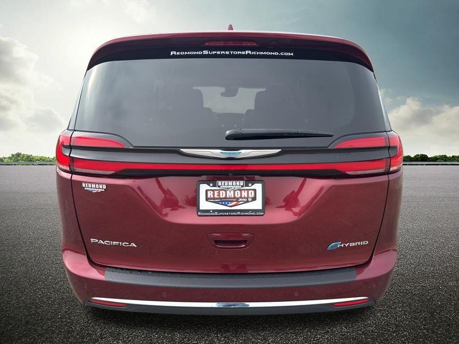 used 2022 Chrysler Pacifica Hybrid car, priced at $23,800