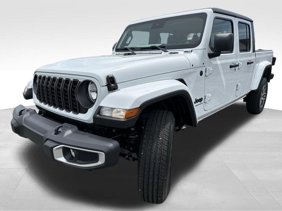 new 2024 Jeep Gladiator car, priced at $44,500