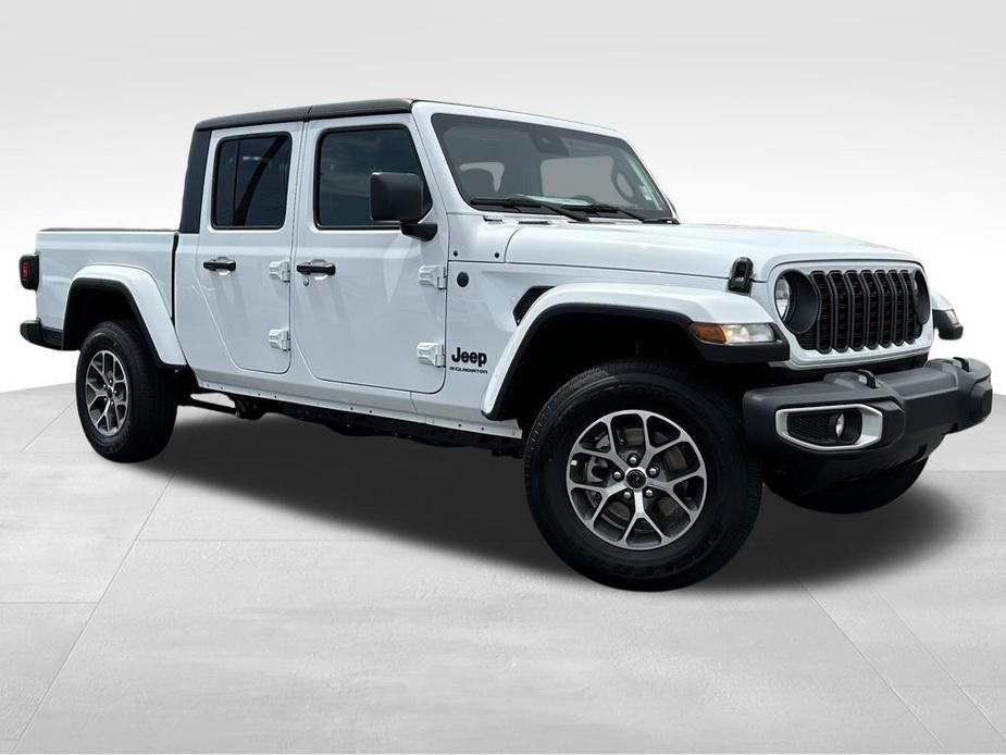 new 2024 Jeep Gladiator car, priced at $44,500